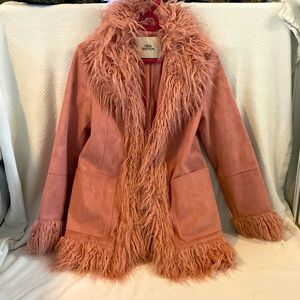 UO Amber Faux Fur Longline Coat, Pink, size XS but fits like a small